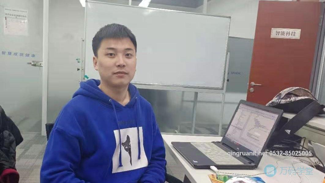 “三人行,必有我师” -Java培训,做最负责任的教育,学习改变命运,软件学习,再就业,大学生如何就业,帮大学生找到好工作,lphotoshop培训,电脑培训,电脑维修培训,移动软件开发培训,网站设计培训,网站建设培训