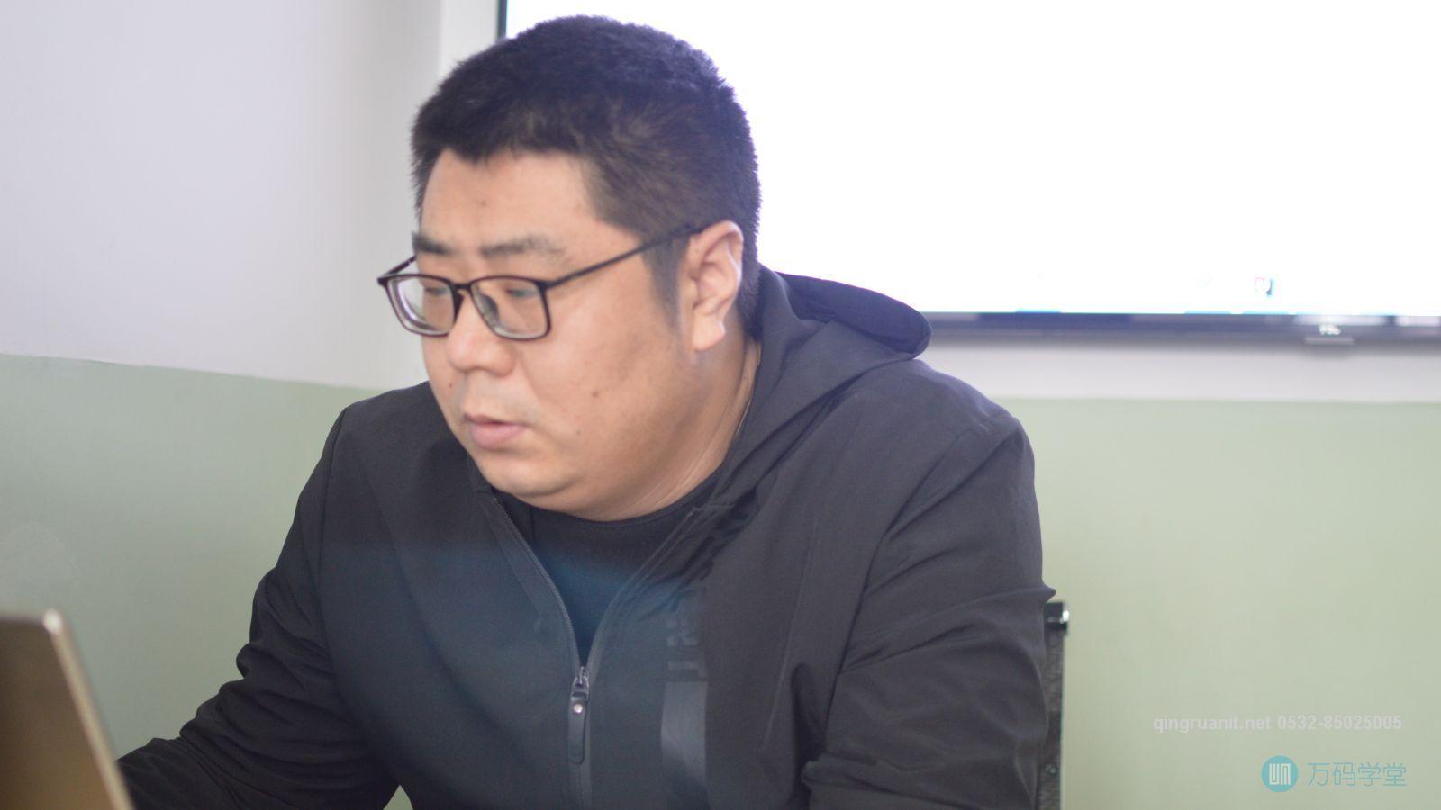挑战、升华-Java培训,做最负责任的教育,学习改变命运,软件学习,再就业,大学生如何就业,帮大学生找到好工作,lphotoshop培训,电脑培训,电脑维修培训,移动软件开发培训,网站设计培训,网站建设培训
