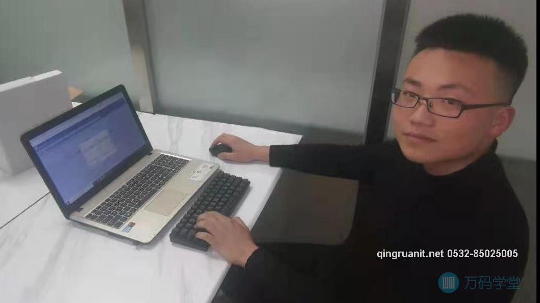 必须坚持下去，不管前面道路有多么的坎坷！-Java培训,做最负责任的教育,学习改变命运,软件学习,再就业,大学生如何就业,帮大学生找到好工作,lphotoshop培训,电脑培训,电脑维修培训,移动软件开发培训,网站设计培训,网站建设培训