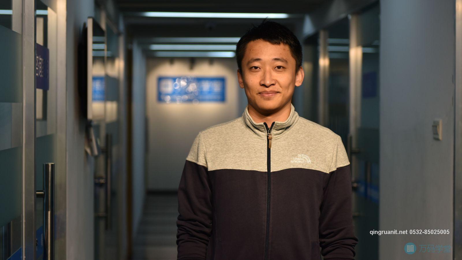 青软培训,Java培训,软件培训,Java培训机构,Java培训学校,万码学堂,电脑培训,计算机培训,Java培训,JavaEE开发培训,青岛软件培训,软件工程师培训