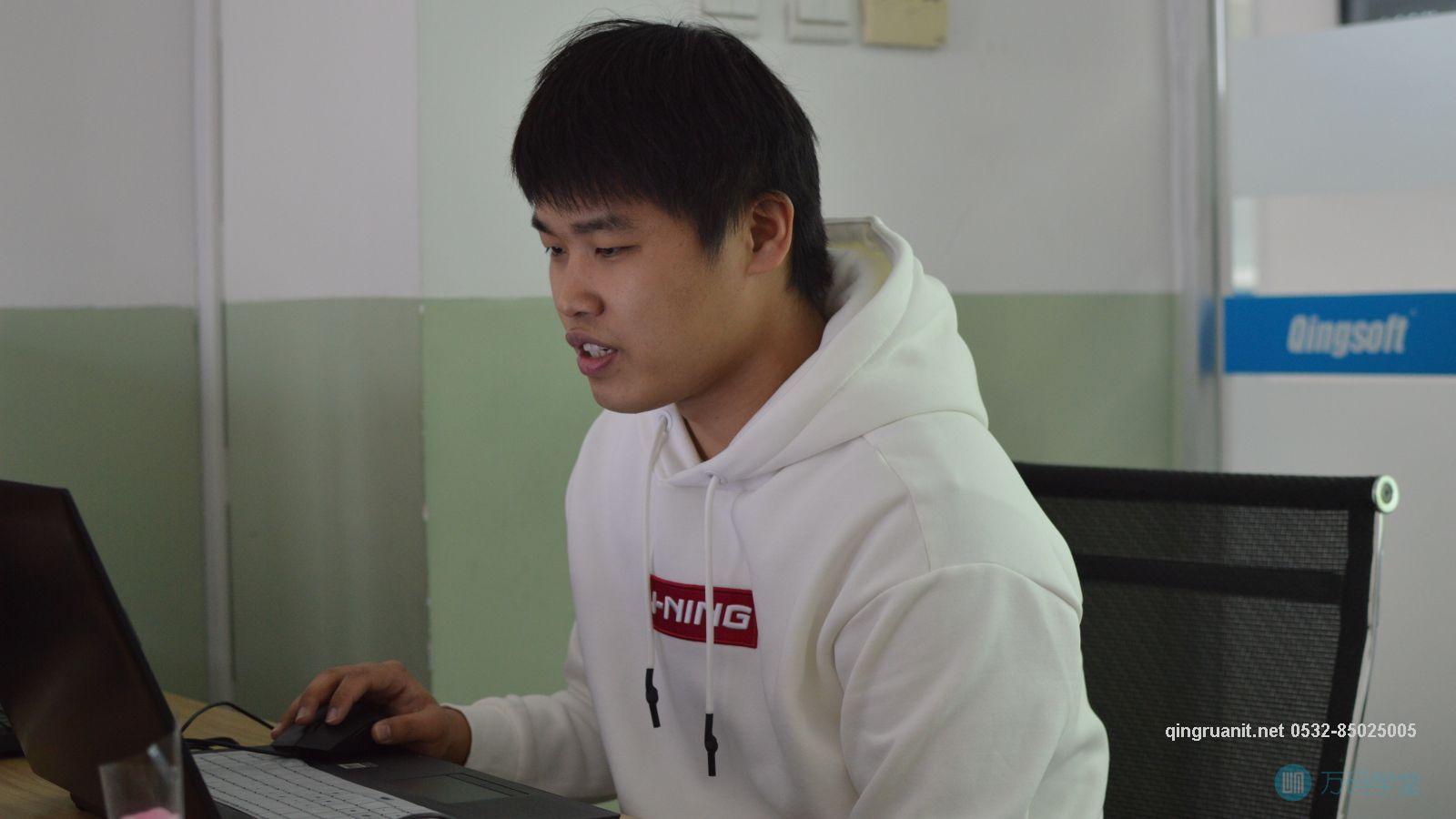青软培训,Java培训,软件培训,Java培训机构,Java培训学校,万码学堂,电脑培训,计算机培训,Java培训,JavaEE开发培训,青岛软件培训,软件工程师培训