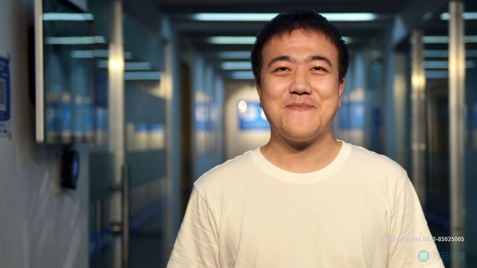 青软培训,Java培训,软件培训,Java培训机构,Java培训学校,万码学堂,电脑培训,计算机培训,Java培训,JavaEE开发培训,青岛软件培训,软件工程师培训